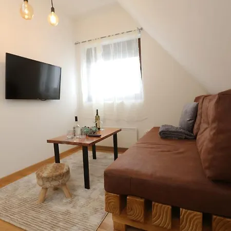 Wood - Zimska Idila דירה *