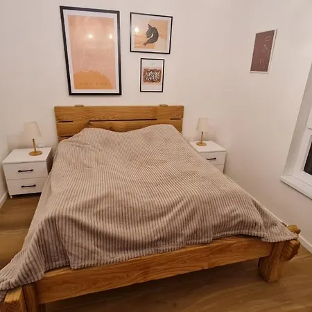 Wood - Zimska Idila * יהורינה