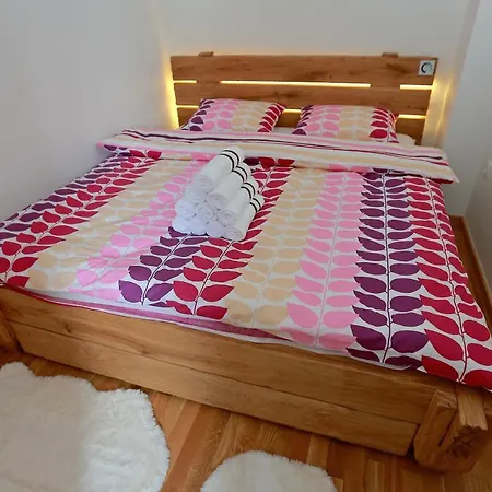 Wood - Zimska Idila Apartment
