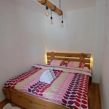 Wood - Zimska Idila *