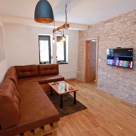 Wood - Zimska Idila *