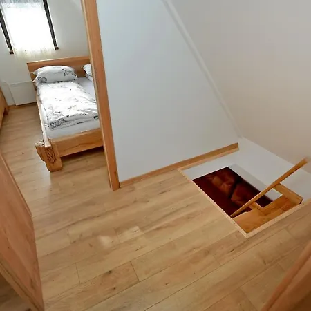 Wood - Zimska Idila *