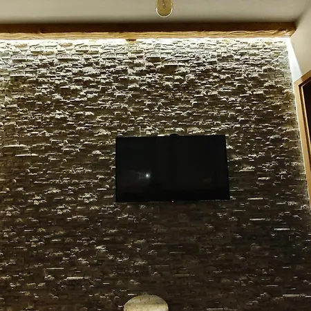 Wood - Zimska Idila *