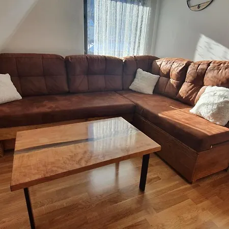 Wood - Zimska Idila * יהורינה